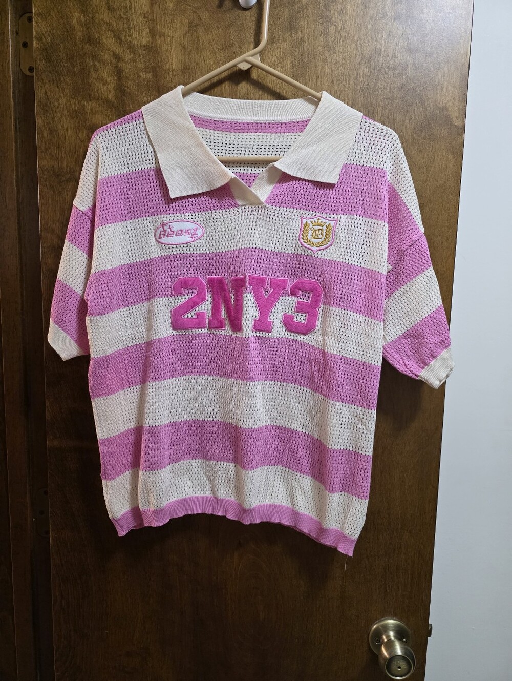 NWOT 2NY3 Pink & Cream Striped Knit Polo Tee - Unisex M/L